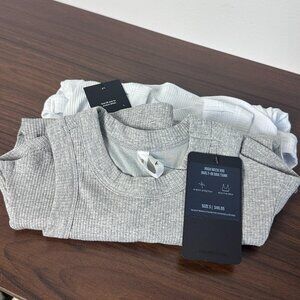 NWT Set of 2 Fabletics High Neck Built in Bra Tank - S